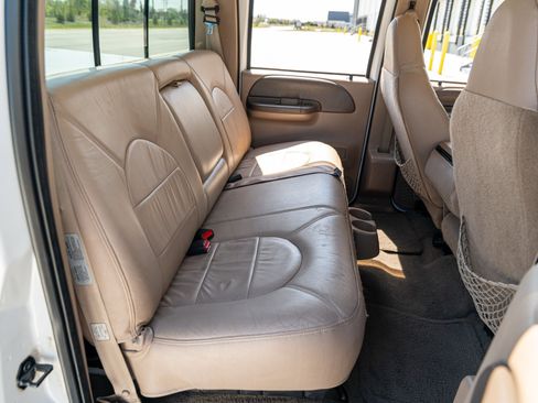 Used 1999 Ford F350 4x4 Crew Cab DRW Super Duty image 39