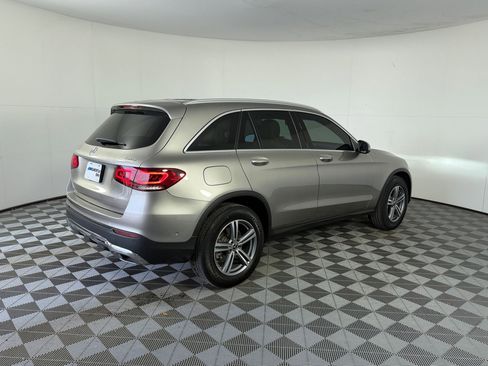 Used 2021 Mercedes-Benz GLC 300 4MATIC image 9