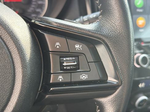 Used 2022 Subaru Ascent Onyx Edition image 12