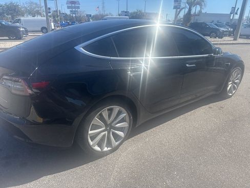 Used 2019 Tesla Model 3 Long Range image 3