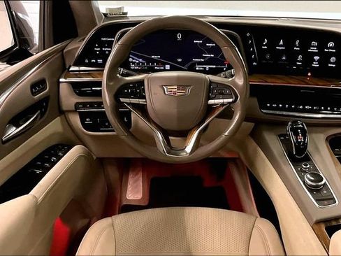 Used 2021 Cadillac Escalade ESV Sport Platinum w/ LPO, ONYX Package AWD/4WD image 6