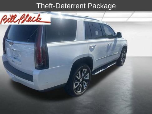 Used 2020 Cadillac Escalade Luxury AWD/4WD image 6