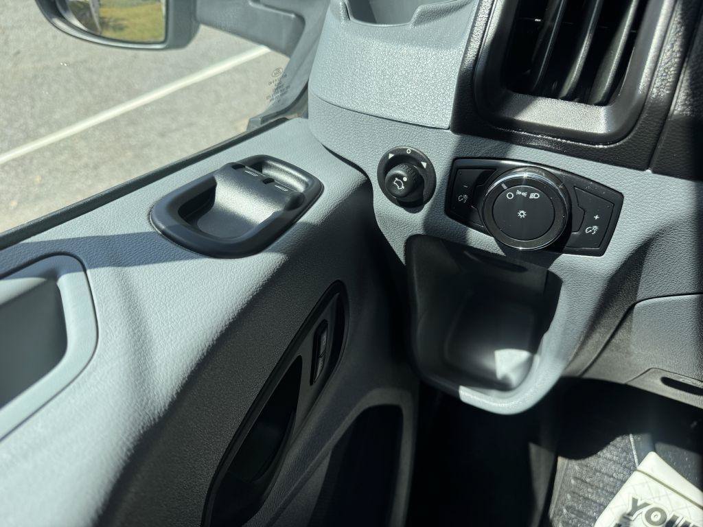 Used 2019 Ford Transit 350 148 Medium Roof RWD image 11