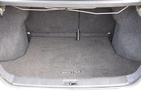 Used 2019 Nissan Sentra SV image 23