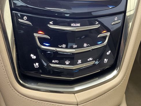 Used 2015 Cadillac CTS Premium image 22