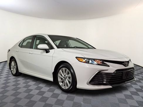 Used 2023 Toyota Camry LE AWD/4WD image 1
