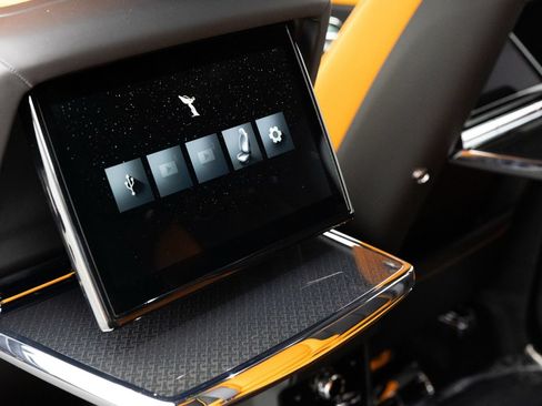 New 2027 Rolls-Royce Cullinan Black Badge AWD/4WD image 33