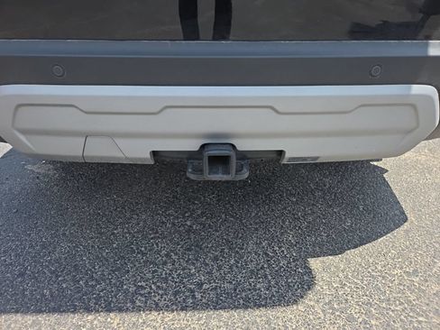 Used 2025 Honda Pilot TrailSport image 7