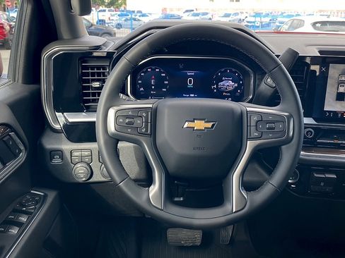 New 2026 Chevrolet Silverado 1500 LT AWD/4WD image 4