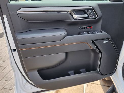 New 2026 GMC Sierra 1500 AT4 w/ AT4 Premium Package AWD/4WD image 14