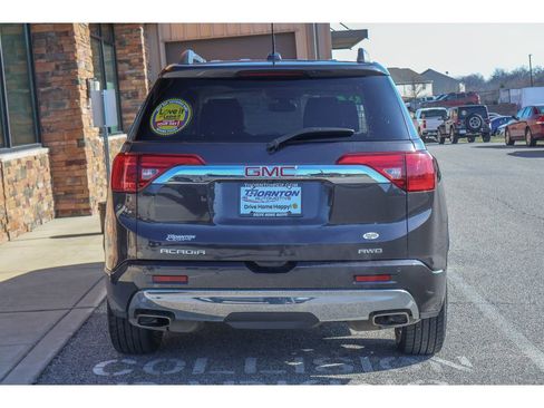 Used 2019 GMC Acadia Denali image 4