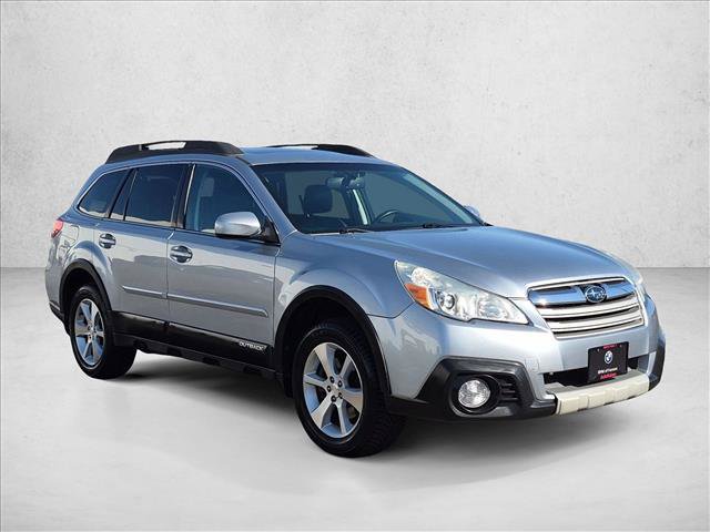 Used 2014 Subaru Outback 3.6R Limited AWD/4WD image 3