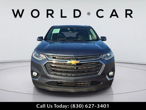 Used 2020 Chevrolet Traverse LT FWD image 17