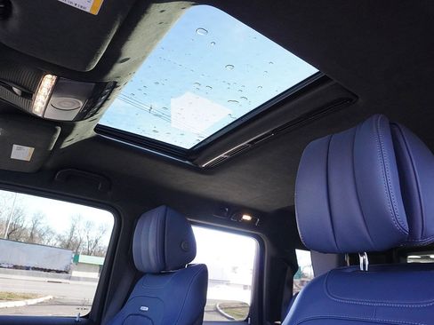 Used 2024 Mercedes-Benz G 63 AMG 4MATIC image 33