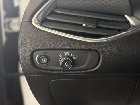 Used 2019 Chevrolet Malibu LT FWD image 48