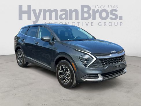 Certified 2025 Kia Sportage LX image 1
