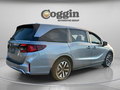 New 2026 Honda Odyssey EX-L image 6
