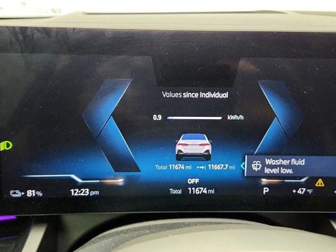 Used 2025 BMW i5 xDrive40 w/ M Sport Package AWD/4WD image 15
