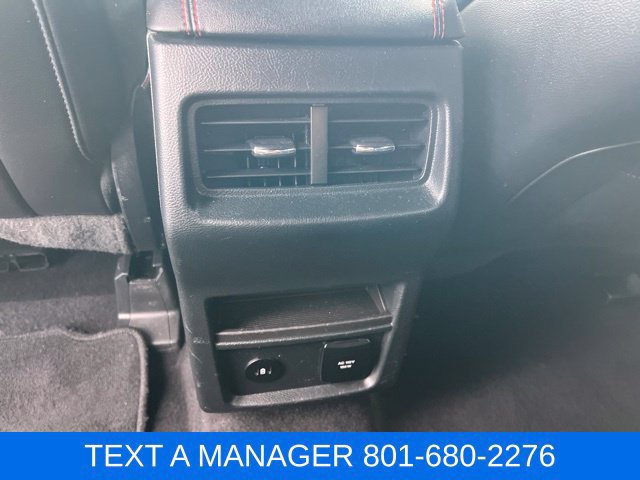 Used 2023 Ford Edge ST-Line w/ Class II Trailer Tow Package AWD/4WD image 32