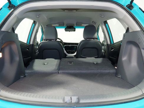 Used 2021 Chevrolet Bolt Premier w/ Infotainment Package image 43