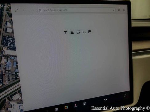 Used 2022 Tesla Model S AWD/4WD image 26