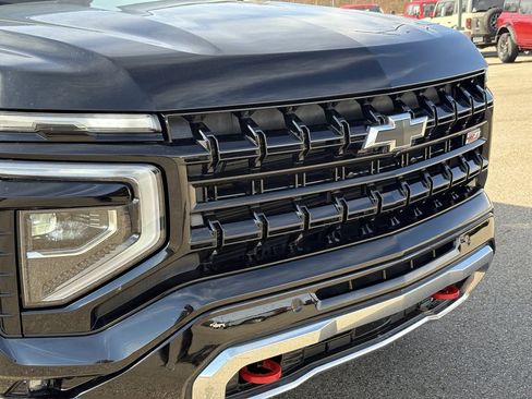 Used 2025 Chevrolet Tahoe Z71 w/ Z71 Off-Road Package image 9