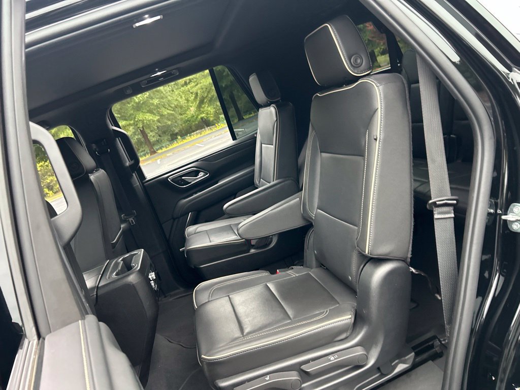 Used 2023 GMC Yukon SLT RWD image 42