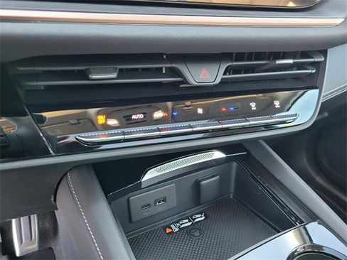 New 2026 Buick Envision Sport Touring image 25