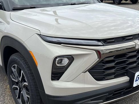 New 2026 Chevrolet TrailBlazer ACTIV FWD image 5