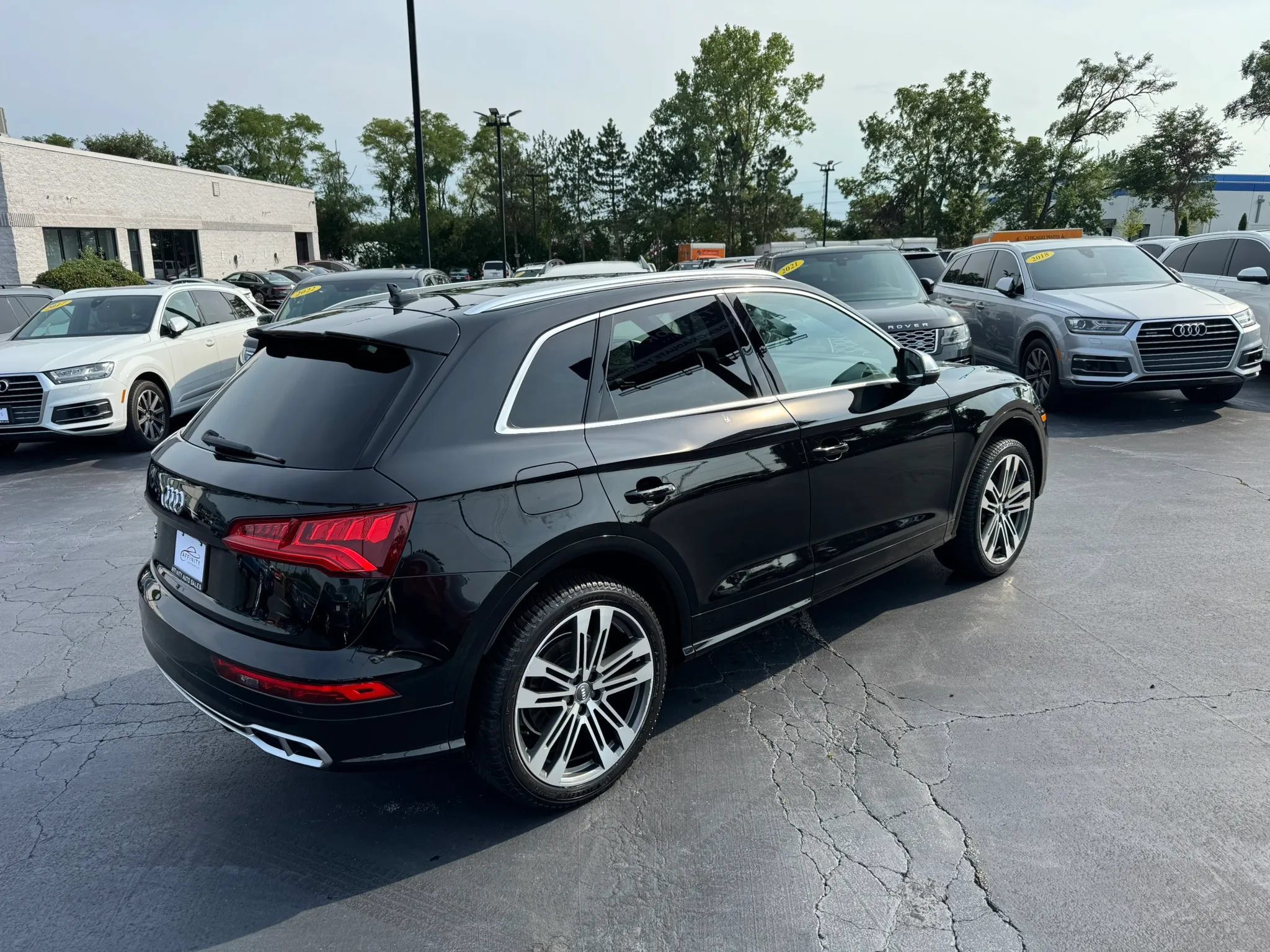 Used 2018 Audi SQ5 Premium Plus w/ Navigation Package AWD/4WD image 7