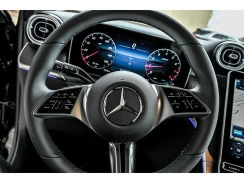 New 2026 Mercedes-Benz GLC 300 4MATIC image 12