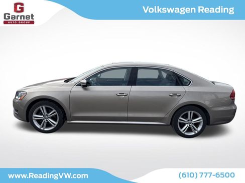 Used 2015 Volkswagen Passat TDI SE image 2