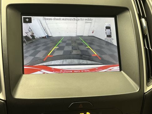 Used 2019 Ford Edge SEL w/ Equipment Group 201A image 5