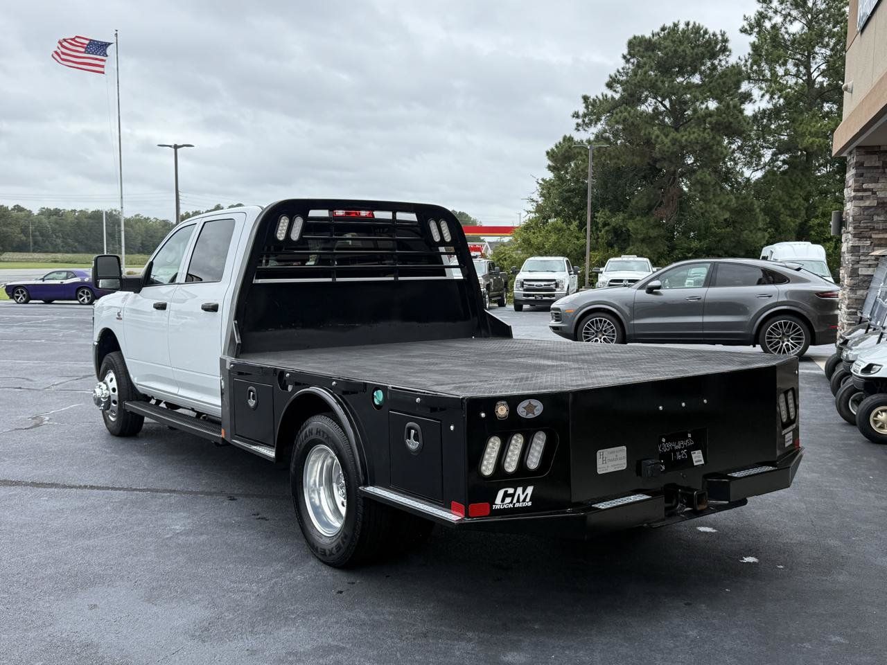 Used 2025 RAM 3500 Tradesman w/ Chrome Appearance Group AWD/4WD image 3
