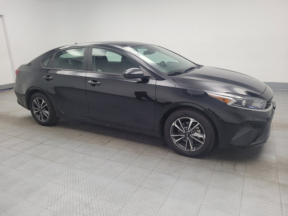 Used 2024 Kia Forte LXS FWD image 11