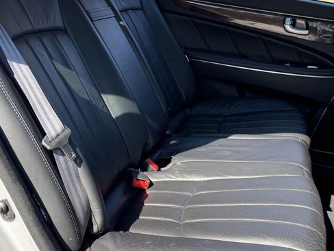 Used 2012 Hyundai Equus Signature image 17