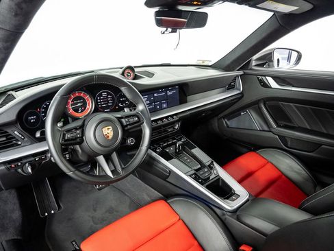 Certified 2021 Porsche 911 Turbo S image 4