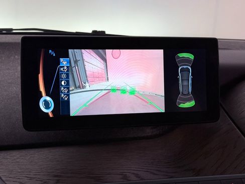 Used 2017 BMW i3 w/ Range Extender image 31