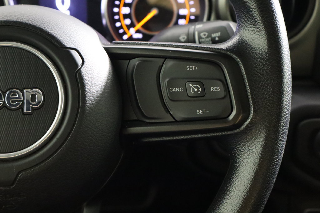 Used 2021 Jeep Gladiator Sport AWD/4WD image 20