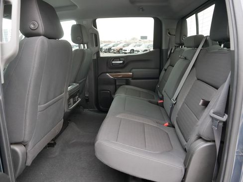 Used 2020 Chevrolet Silverado 1500 LT Trail Boss image 17