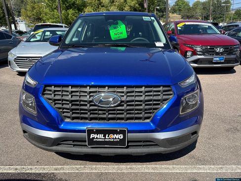 Certified 2023 Hyundai Venue SE FWD image 6