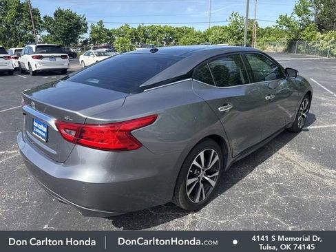 Used 2016 Nissan Maxima 3.5 SL w/ Interior Lighting Package FWD image 4