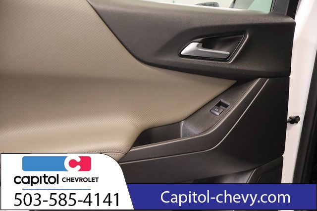 Used 2025 Chevrolet Equinox LT w/ Convenience Package II AWD/4WD image 32