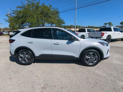 New 2026 Ford Escape ST-Line w/ Tech Pack #1 image 17