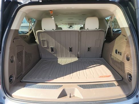 Used 2022 GMC Yukon XL Denali image 14