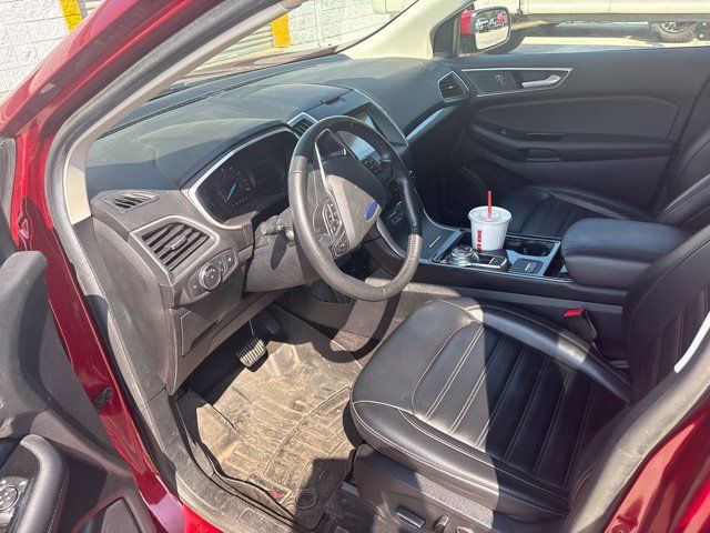 Used 2019 Ford Edge SEL w/ Equipment Group 201A FWD image 42