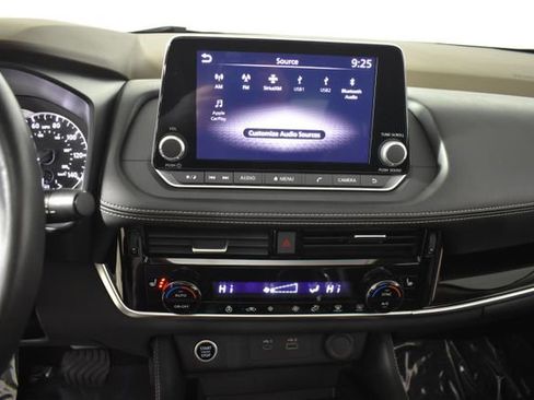 Certified 2023 Nissan Rogue SL image 19