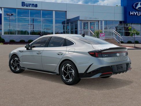 New 2026 Hyundai Sonata SEL image 5