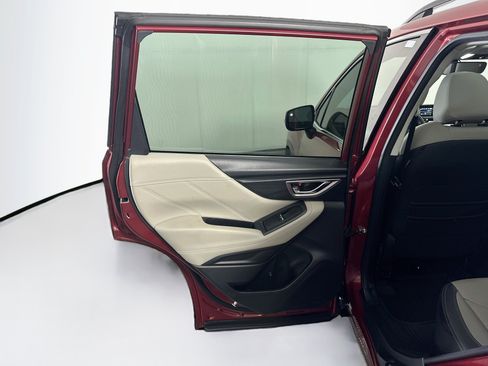 Used 2020 Subaru Forester Limited AWD/4WD image 28