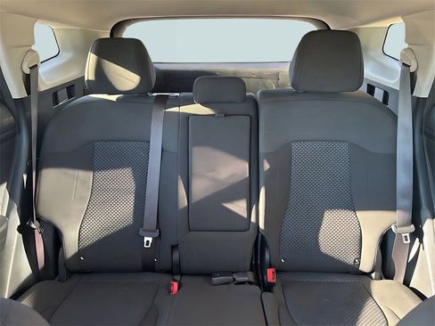 Used 2023 Kia Sportage LX image 19